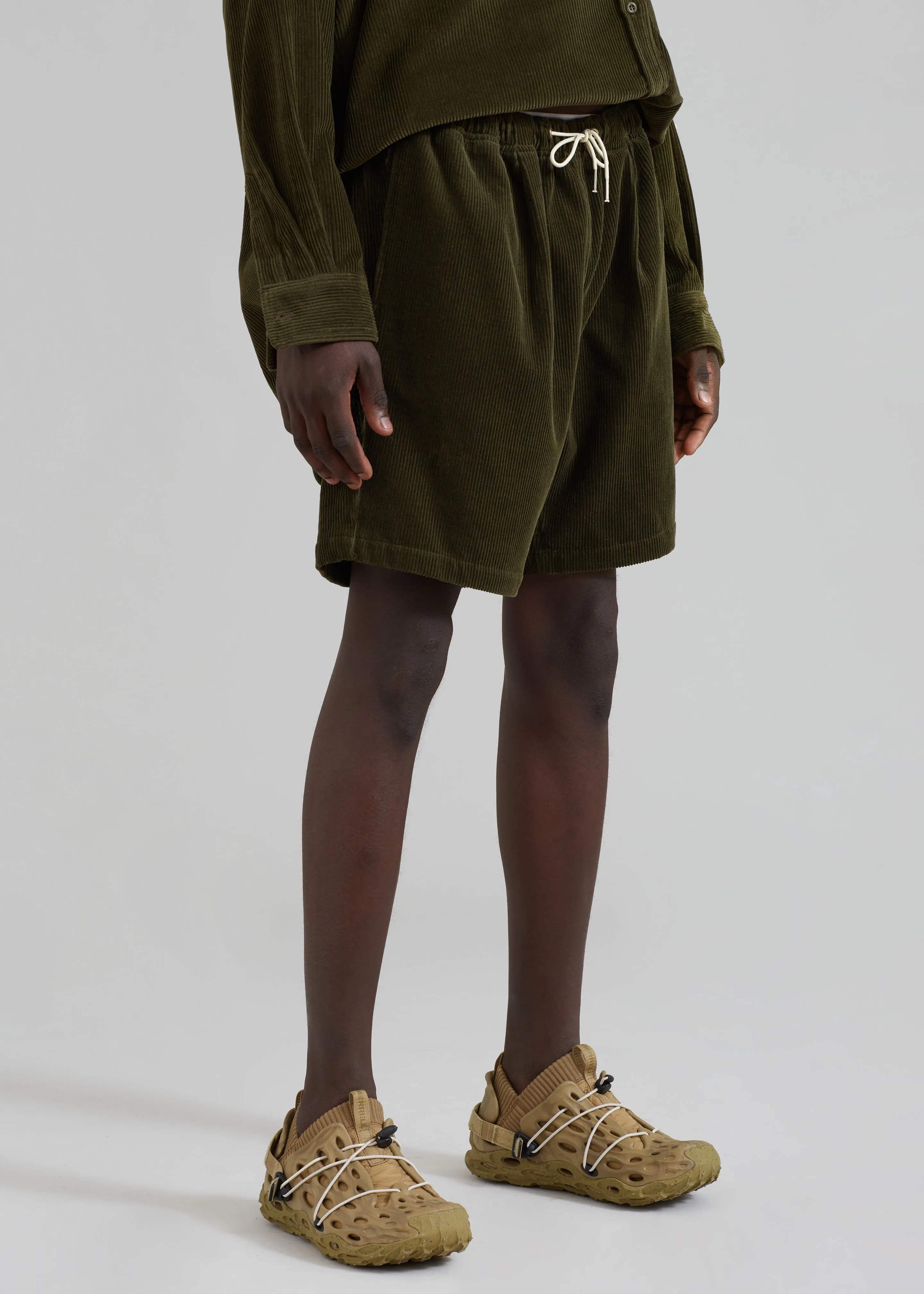 Camden Corduroy Shorts - Olive