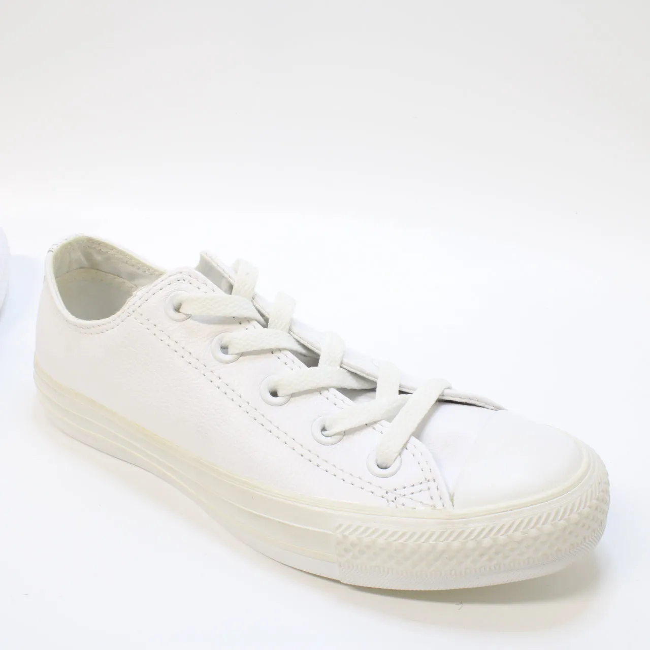 Converse Allstar Low Leather White Mono Lth Uk Size 4