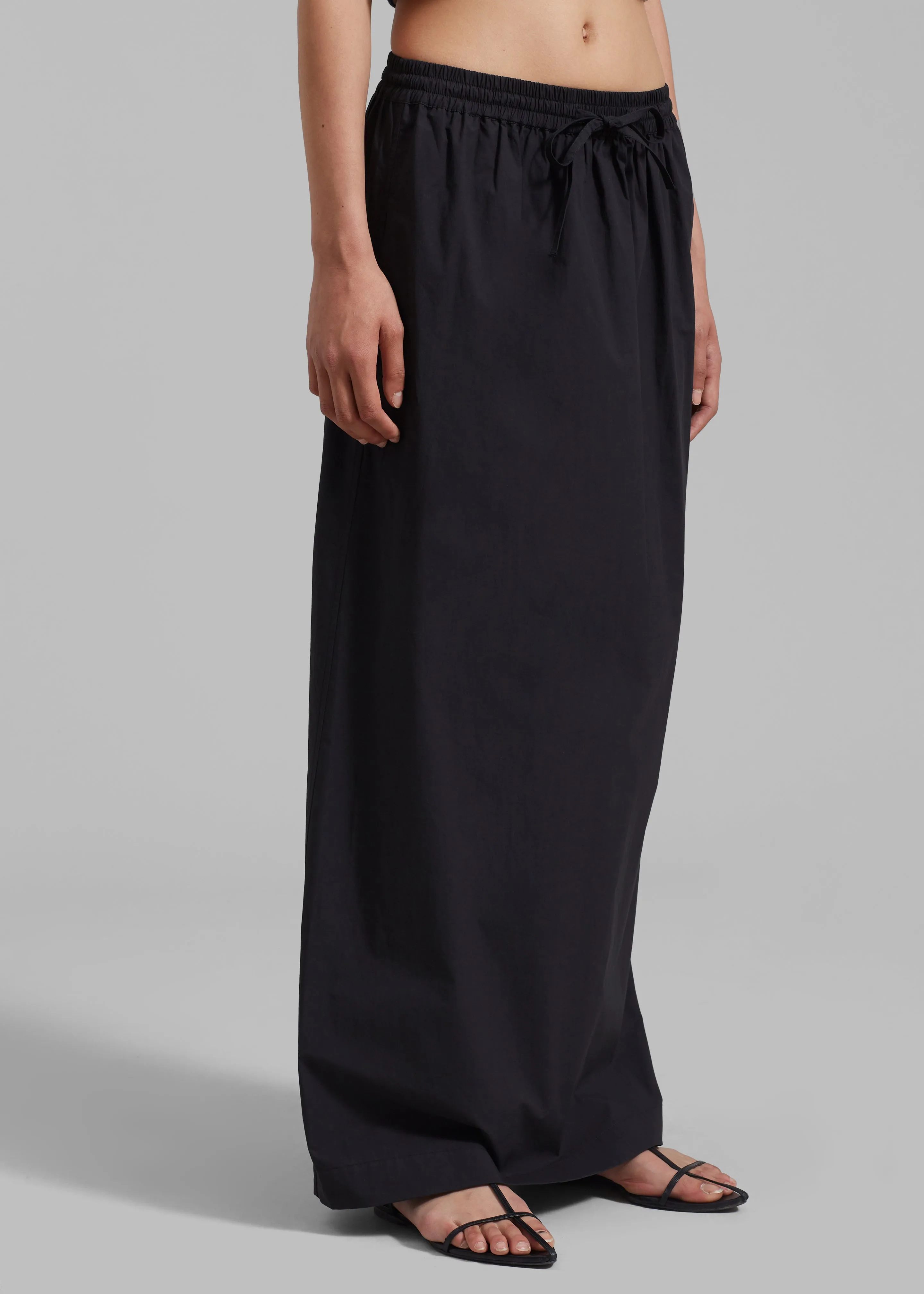 Matteau Relaxed Drawcord Skirt - Black