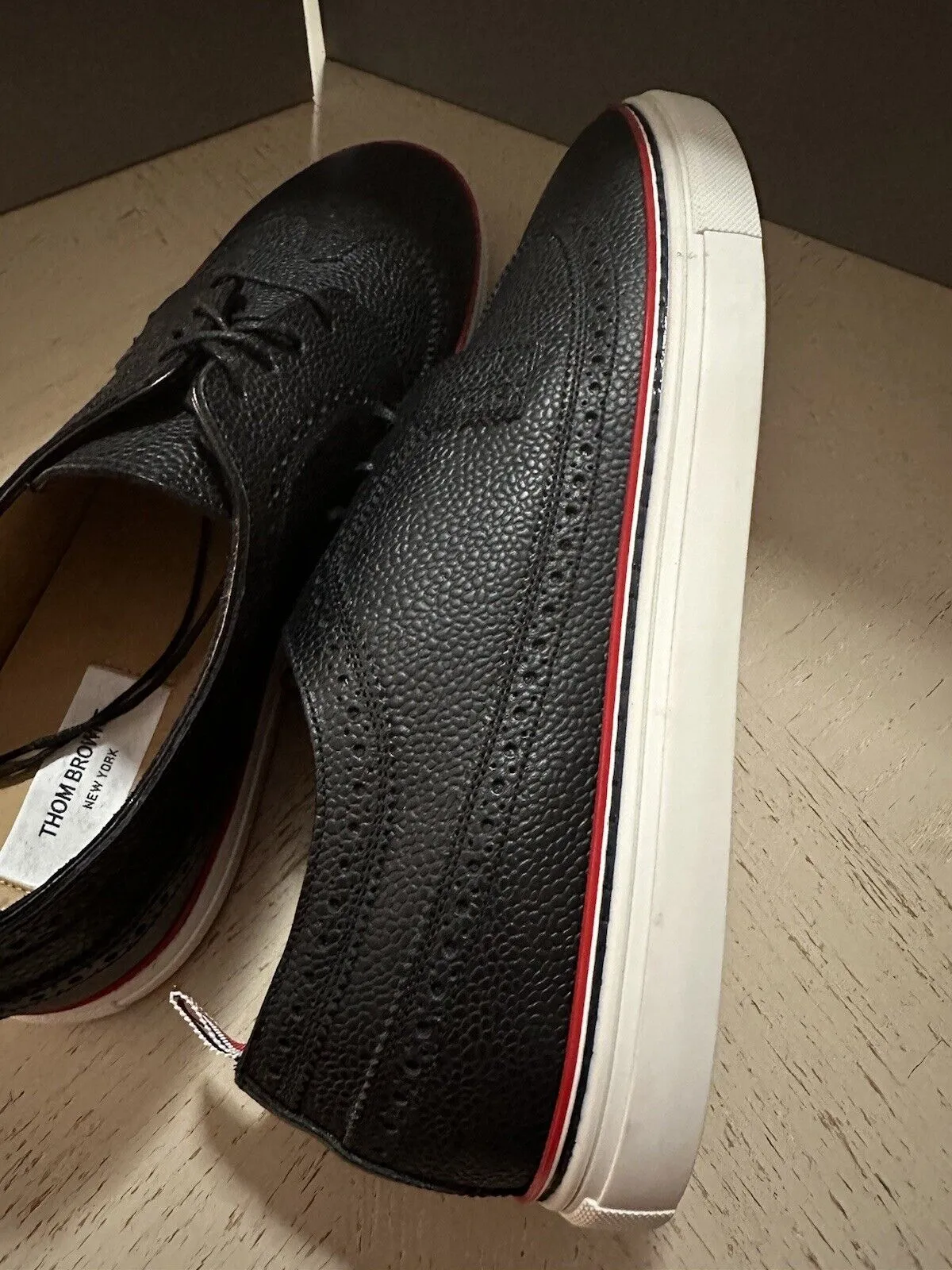 NIB Thom Browne Men Leather Wingtip Oxford Brogues Sneakers Black 9 US/42 EU