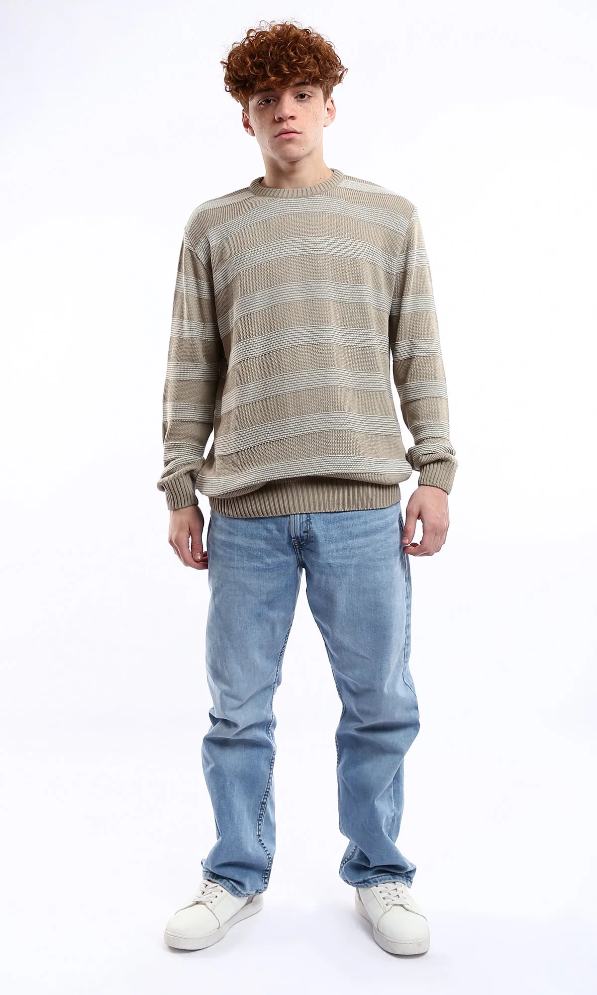 O173595 Knitted Light Taupe & White Relaxed Lightweight Pullover