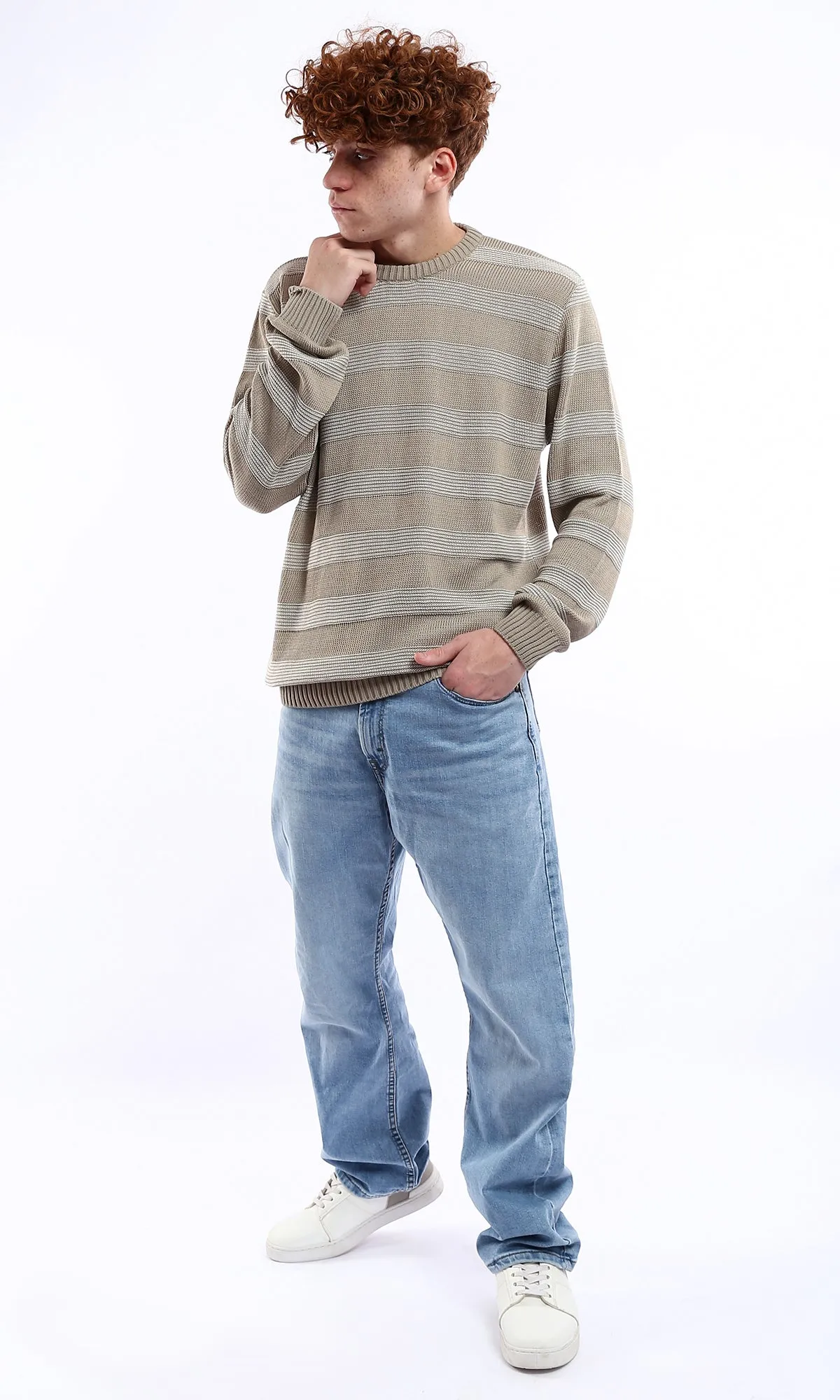 O173595 Knitted Light Taupe & White Relaxed Lightweight Pullover