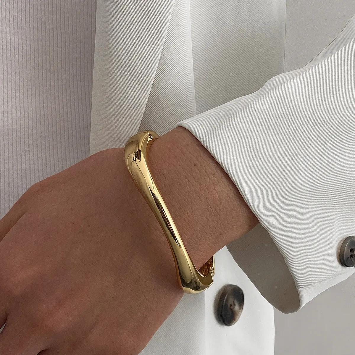 Women's Glossy Surface Bracelet